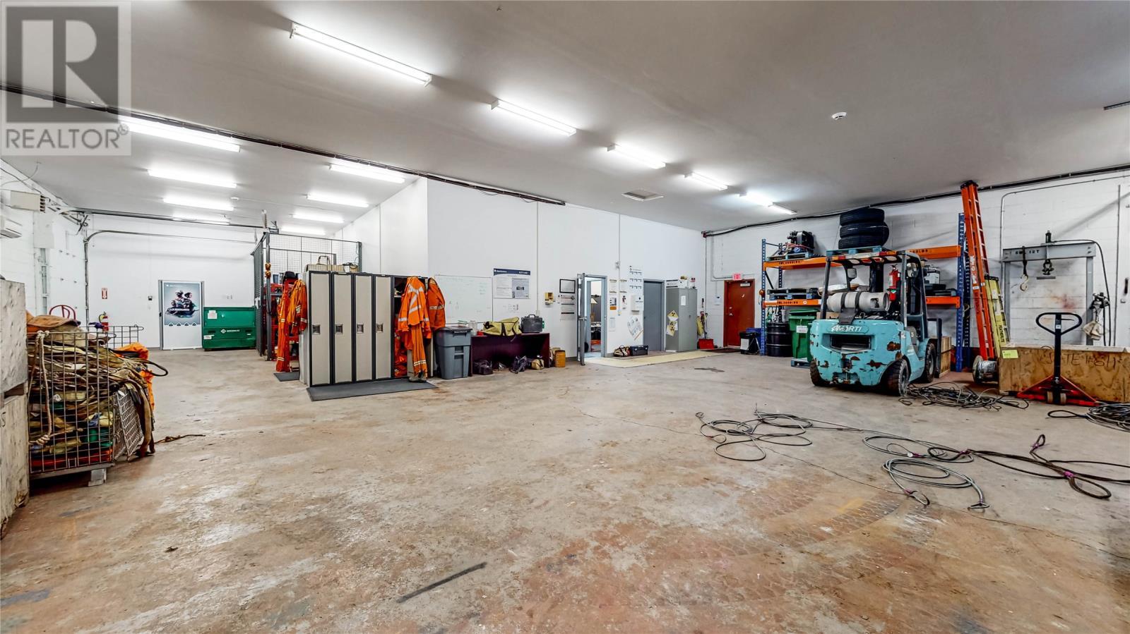 2 Vanguard Court, St. John'S, NL