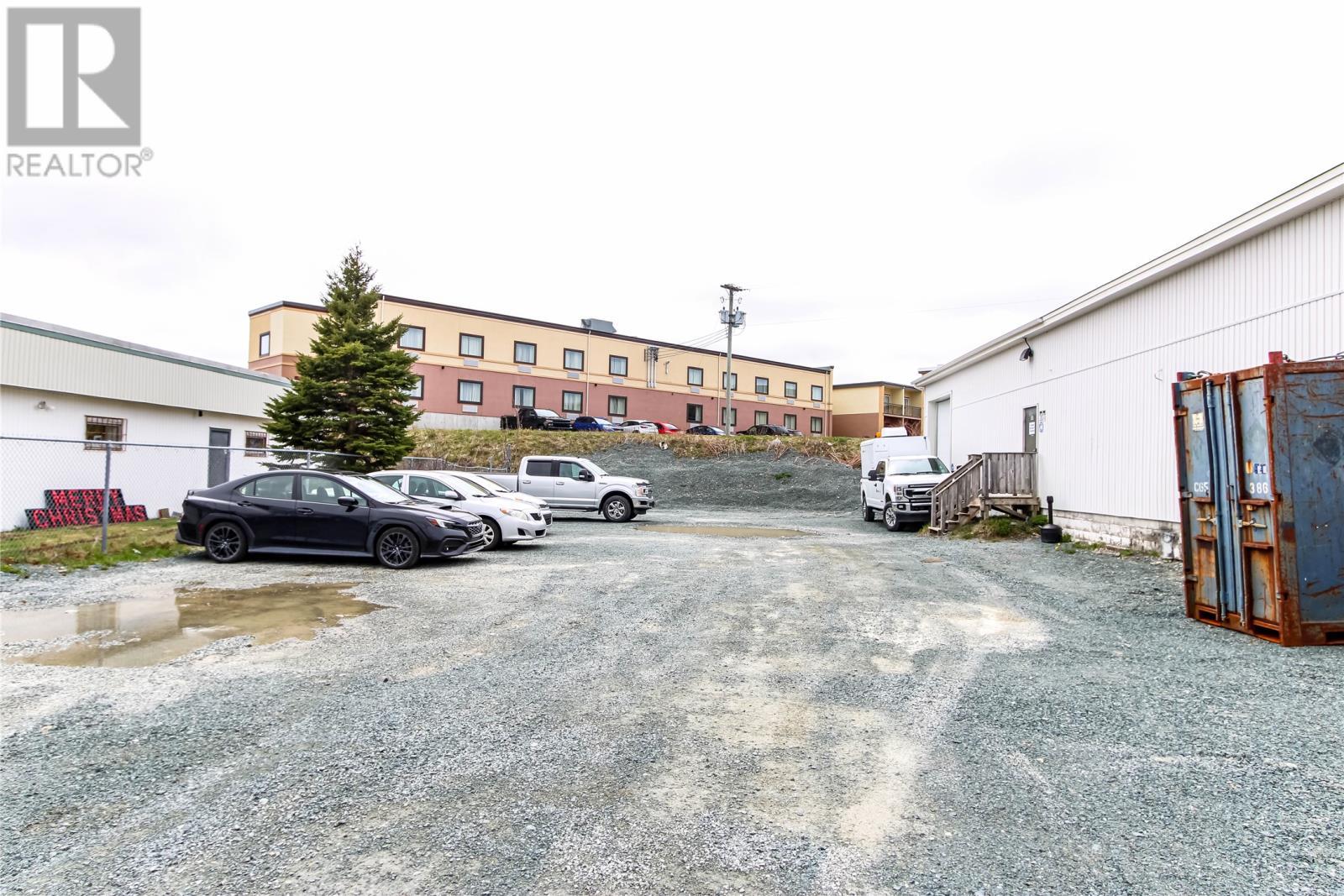 2 Vanguard Court, St. John'S, NL