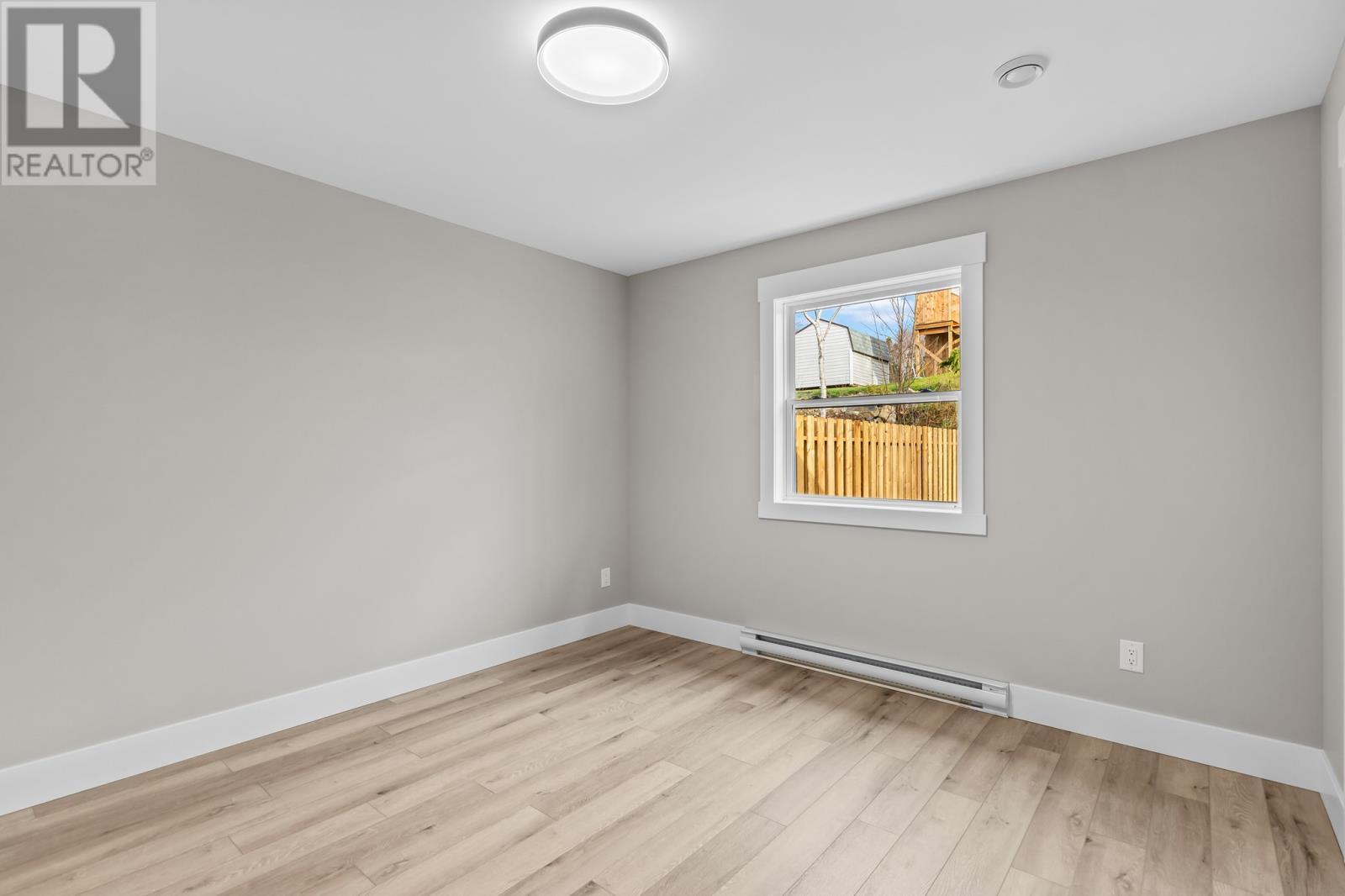 25 Cliffside Avenue, Conception Bay South, NL - Indoor Photo Showing Other Room