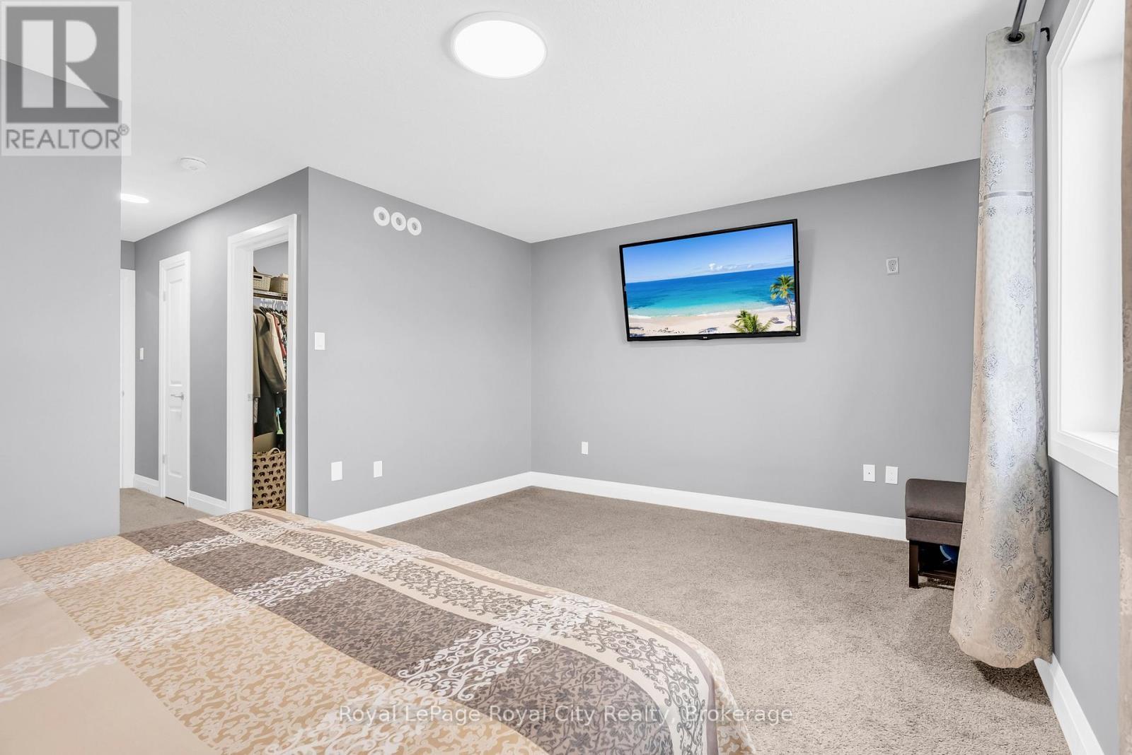 181 Halls Drive, Centre Wellington (Elora/Salem), ON - Indoor Photo Showing Other Room