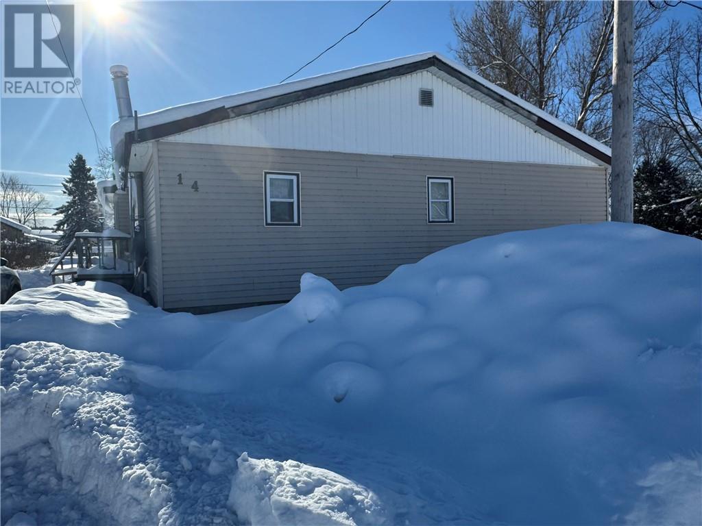 14 St. Thomas, Warren, ON - Outdoor