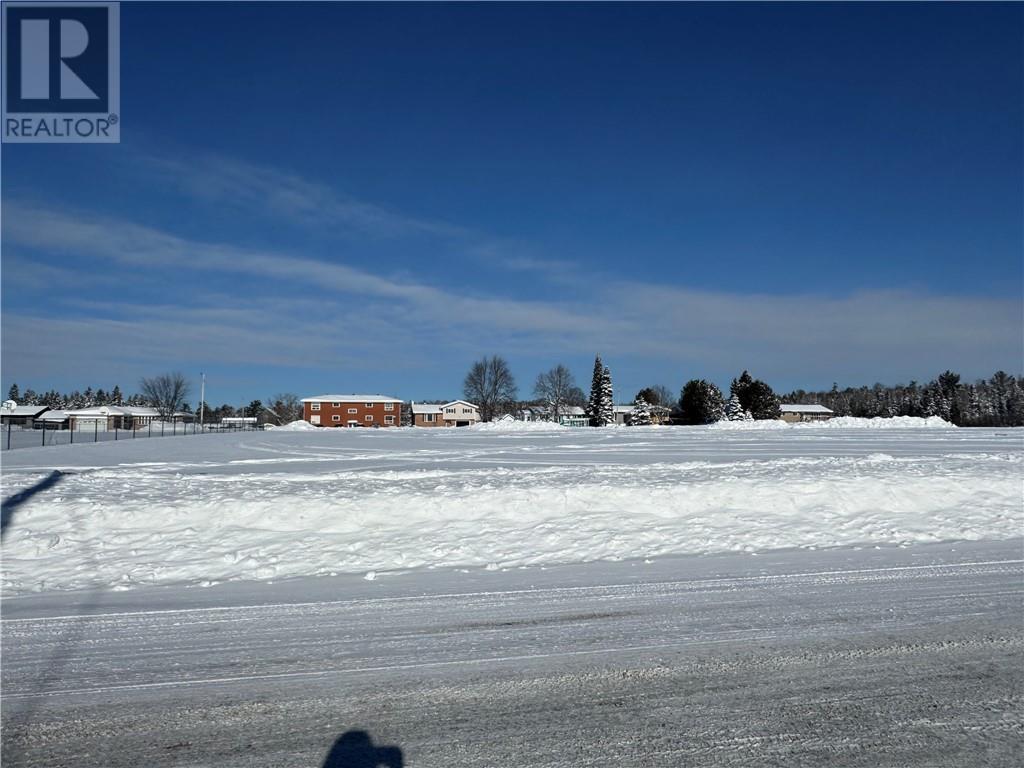 14 St. Thomas, Warren, ON - Outdoor With View