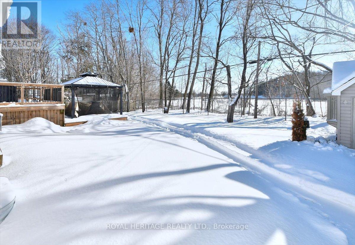 731 Peterborough Avenue, Selwyn, ON - Outdoor