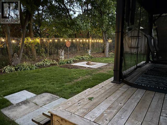 731 Peterborough Avenue, Selwyn, ON - Outdoor With Deck Patio Veranda