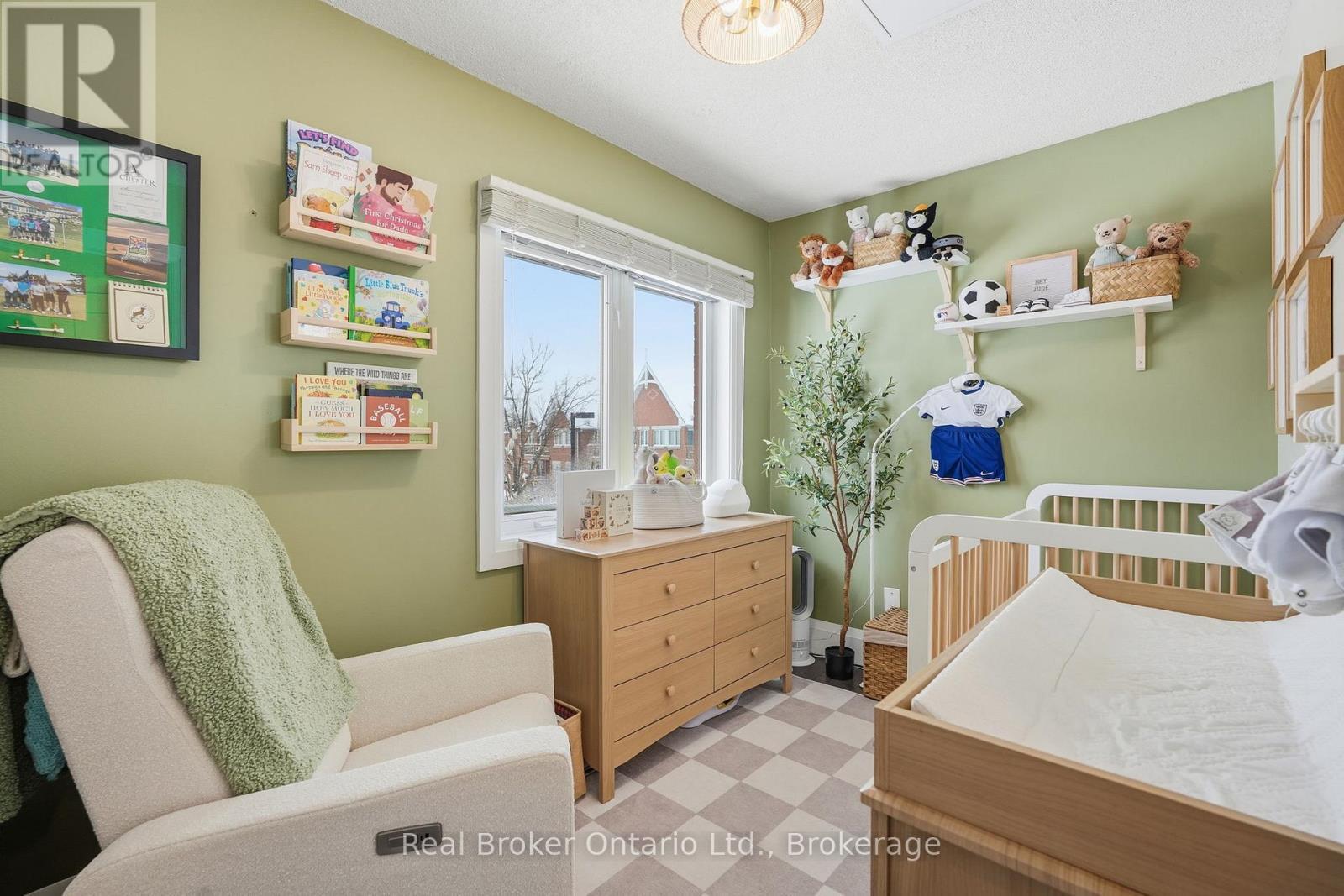 406 - 4140 Foxwood Drive, Burlington (Tansley), ON - Indoor Photo Showing Other Room