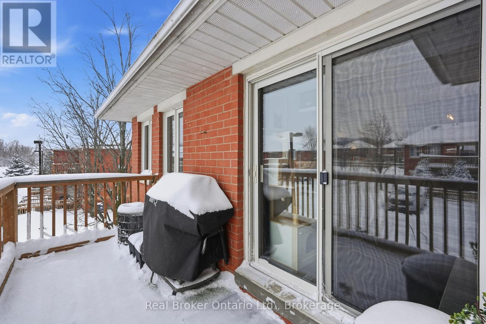 406 - 4140 Foxwood Drive, Burlington (Tansley), ON - Outdoor With Exterior