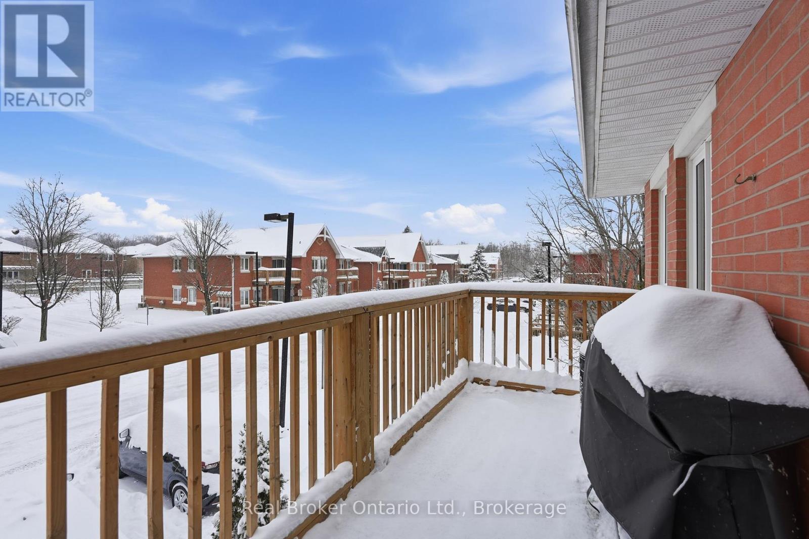 406 - 4140 Foxwood Drive, Burlington (Tansley), ON - Outdoor With Exterior