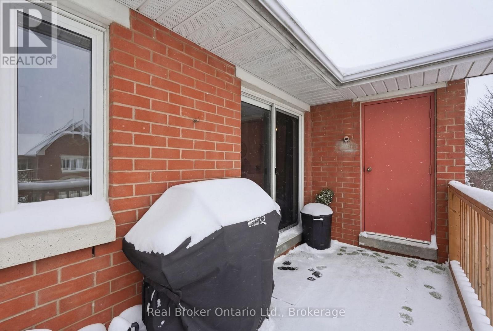 406 - 4140 Foxwood Drive, Burlington (Tansley), ON - Outdoor With Exterior