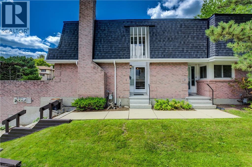 493 Beechwood Drive Unit# 4, Waterloo, ON - Outdoor