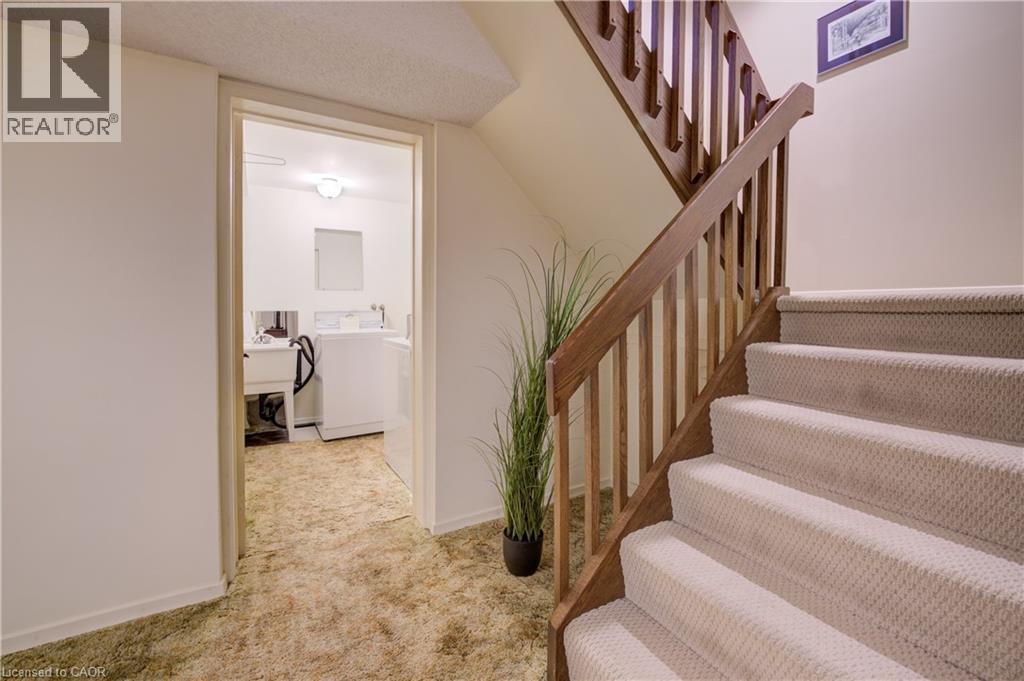 493 Beechwood Drive Unit# 4, Waterloo, ON - Indoor Photo Showing Other Room