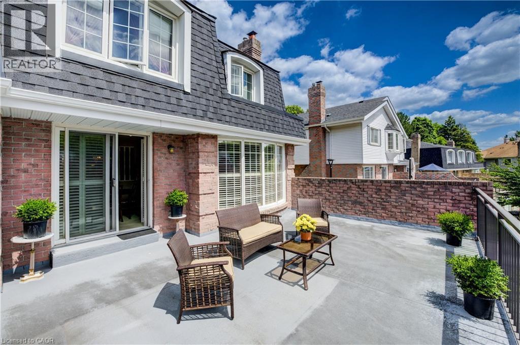 493 Beechwood Drive Unit# 4, Waterloo, ON - Outdoor