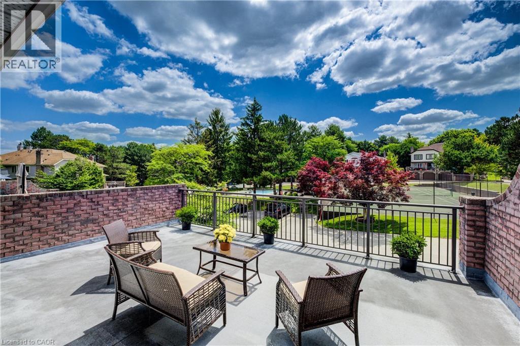 493 Beechwood Drive Unit# 4, Waterloo, ON - Outdoor With View