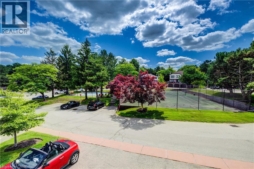 493 Beechwood Drive Unit# 4, Waterloo, ON - Outdoor With View