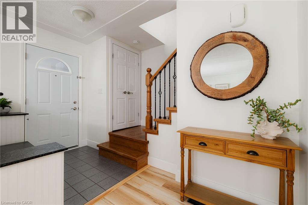 23 Dooley Drive, Kitchener, ON - Indoor Photo Showing Other Room