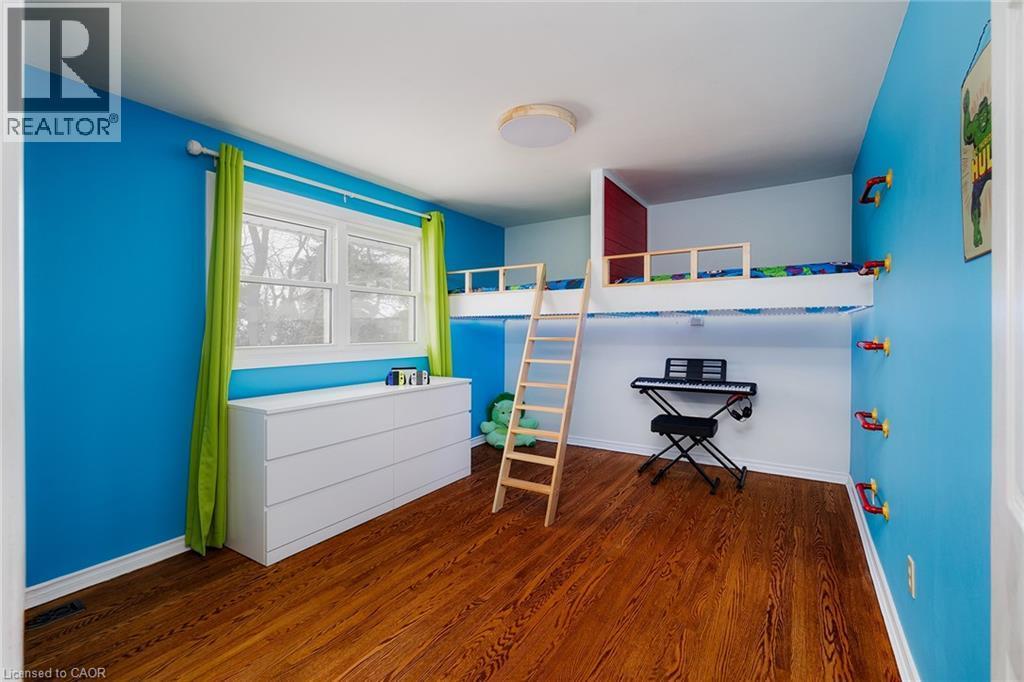 23 Dooley Drive, Kitchener, ON - Indoor Photo Showing Bedroom