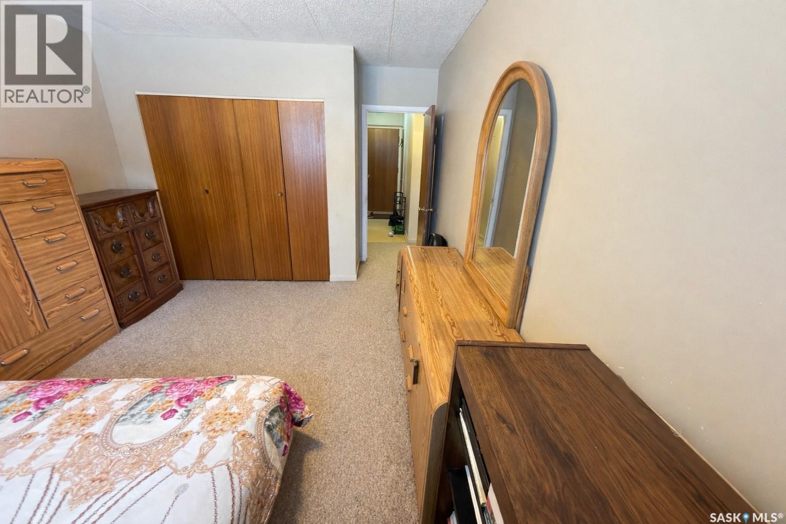 8 2620 5Th Avenue N, Regina, SK - Indoor Photo Showing Other Room