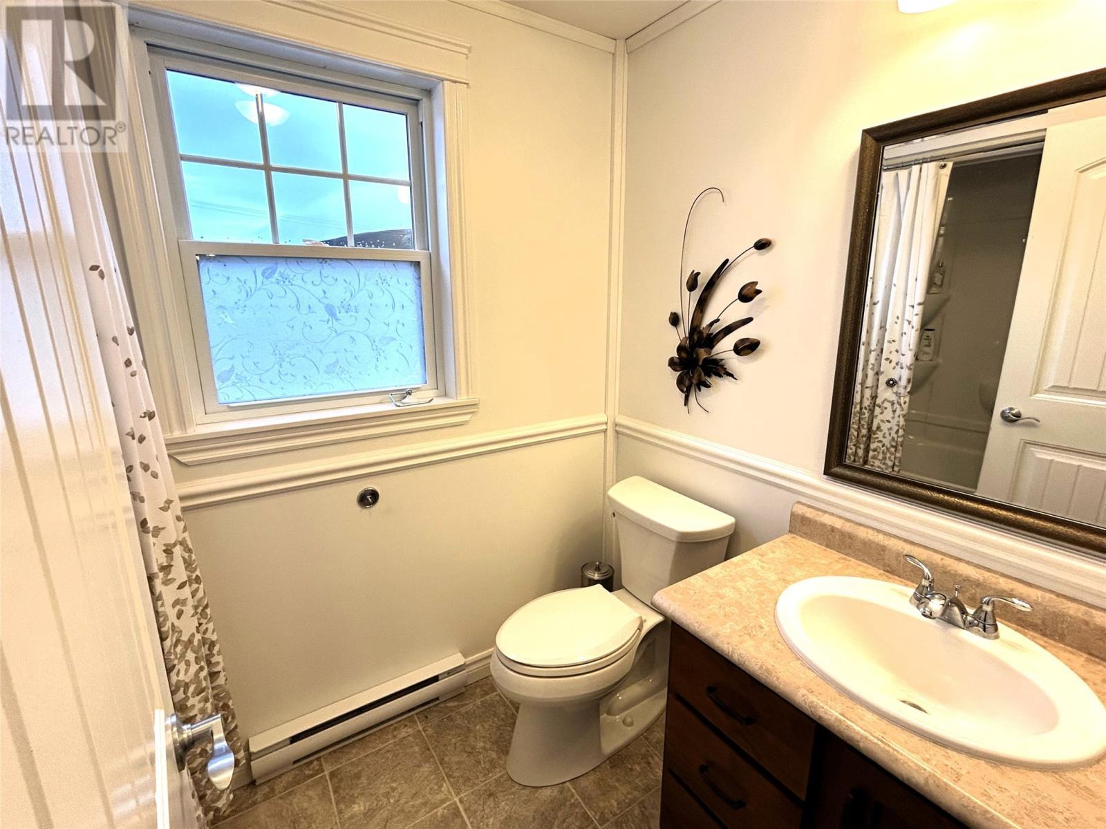 1 Leonard Drive, Port Au Port East, NL - Indoor Photo Showing Bathroom