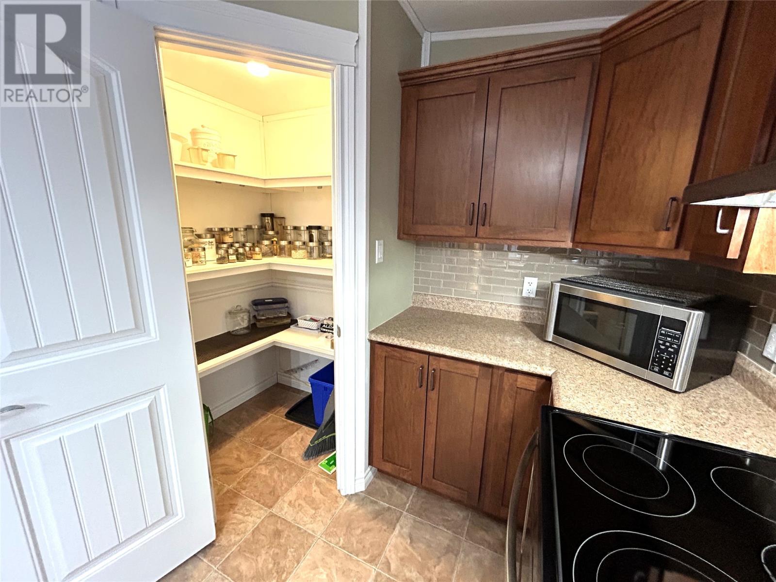 1 Leonard Drive, Port Au Port East, NL - Indoor Photo Showing Kitchen