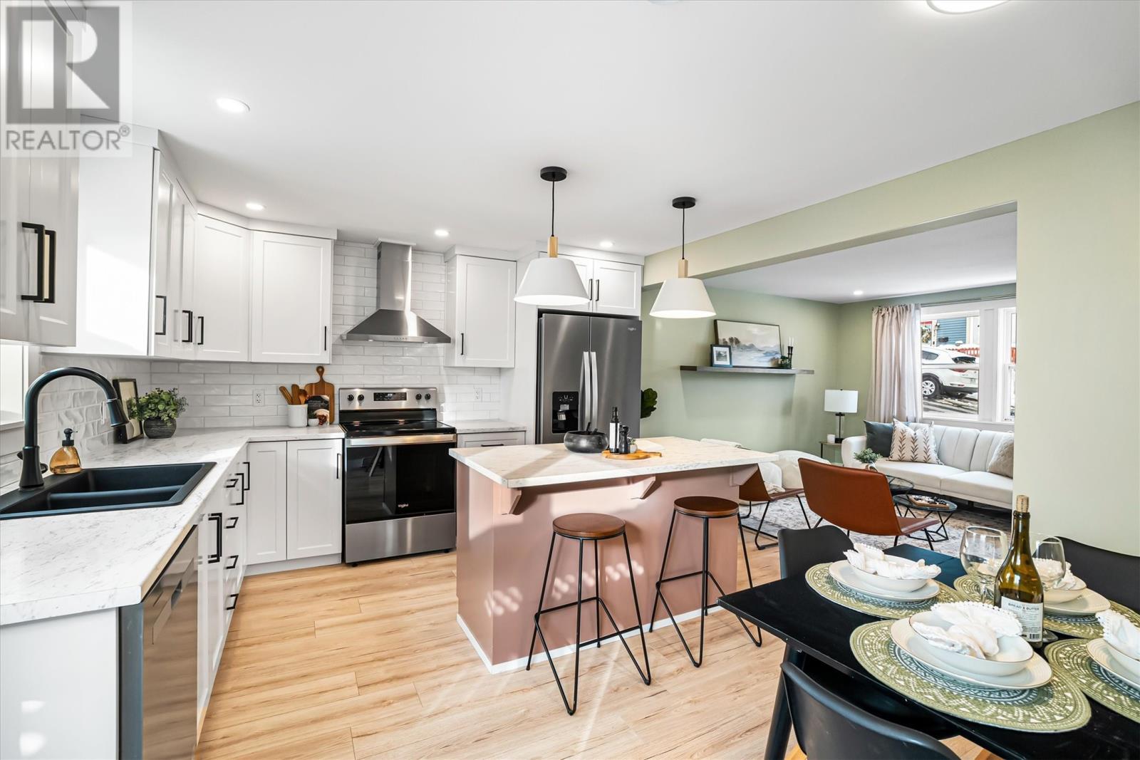 9 Stephen Place, St. John'S, NL - Indoor Photo Showing Kitchen With Double Sink With Upgraded Kitchen