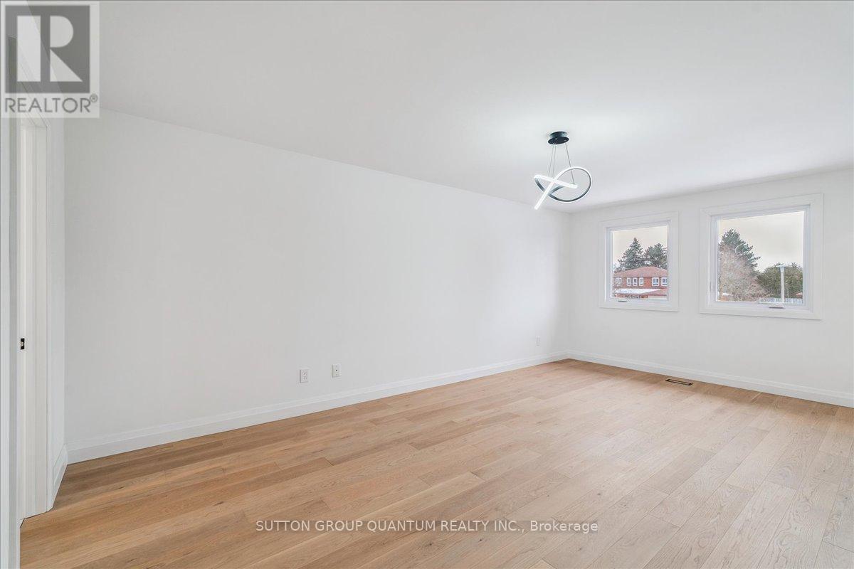 Primary - 82 Marilyn Street, Caledon, ON - Indoor Photo Showing Other Room