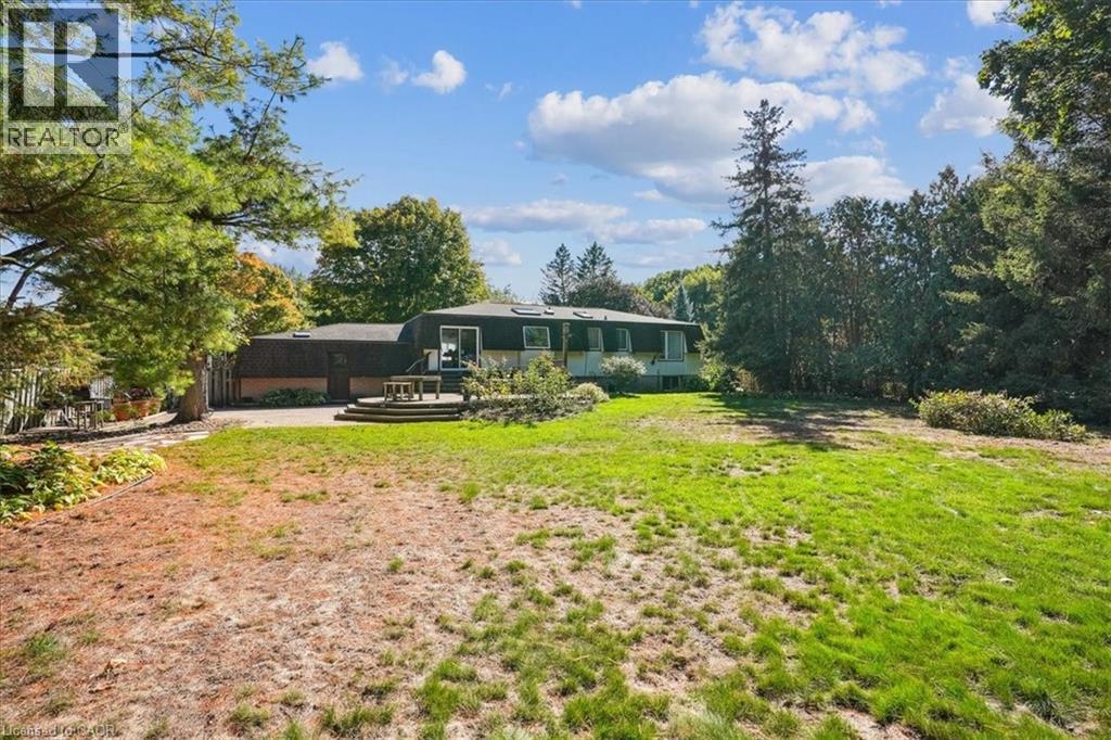 25 Bannisdale Way, Hamilton, ON - Outdoor