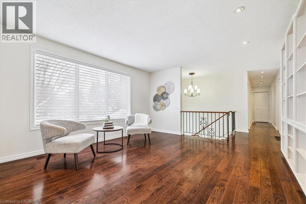 25 Bannisdale Way, Hamilton, ON - Indoor