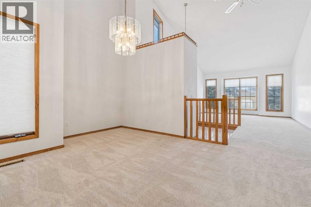 124 Edgebrook Road Nw, Calgary, AB - Indoor Photo Showing Other Room