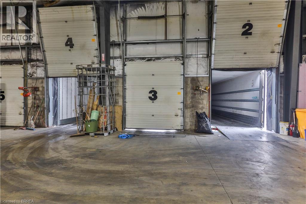 35 Sharp Road, Brantford, ON