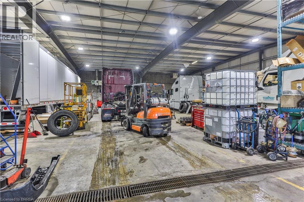 35 Sharp Road, Brantford, ON