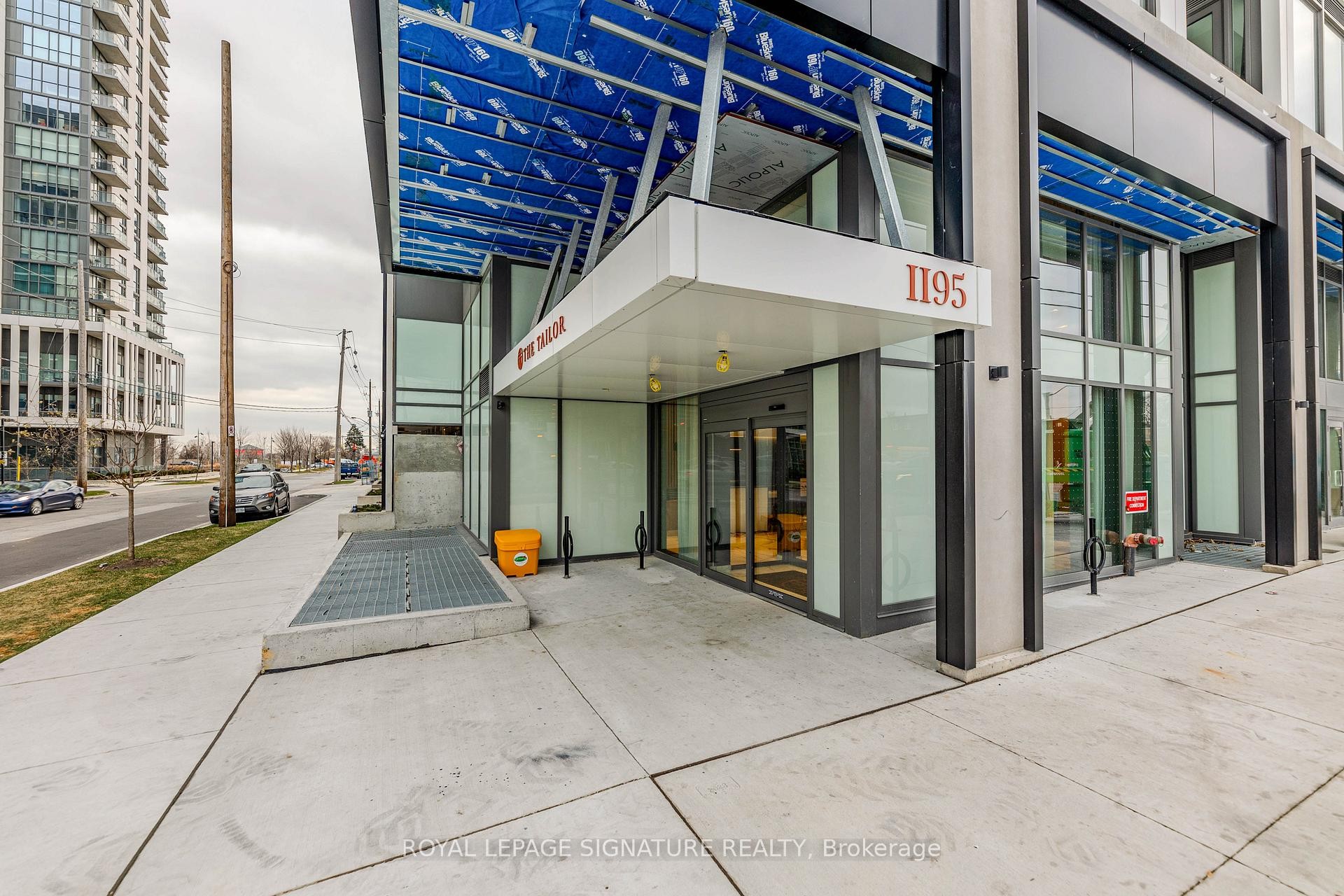 513-1195 The Queensway N/A, Toronto, ON - Outdoor With Balcony