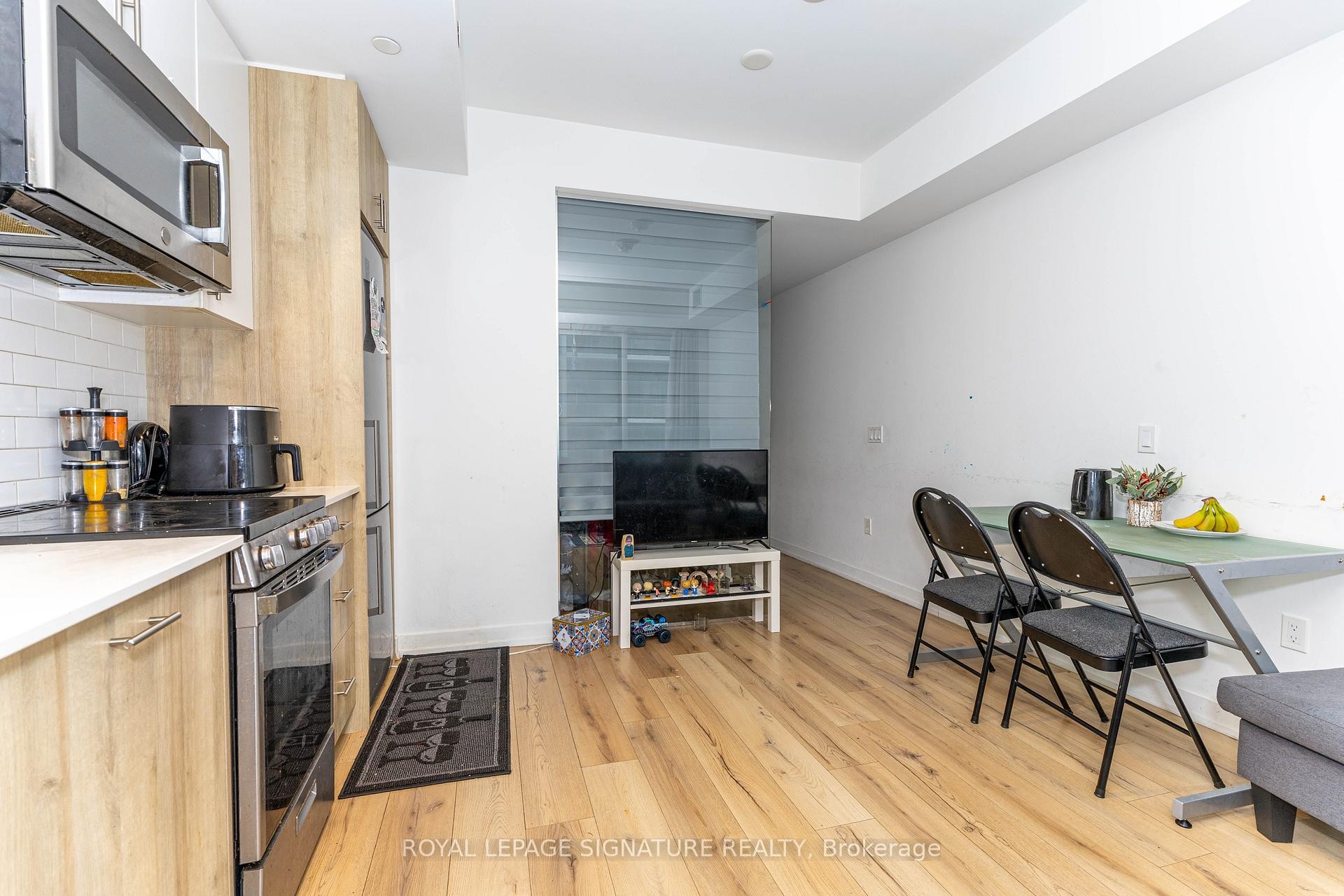513-1195 The Queensway N/A, Toronto, ON - Indoor