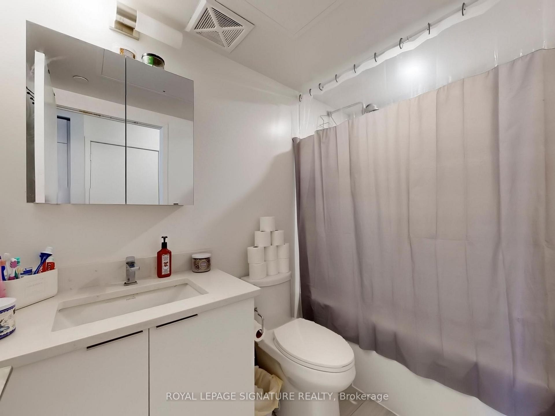 602-2033 Kennedy Road, Toronto, ON - Indoor Photo Showing Bathroom