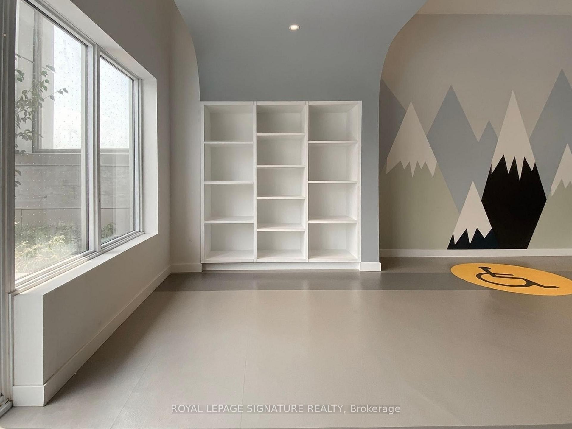 602-2033 Kennedy Road, Toronto, ON - Indoor Photo Showing Other Room