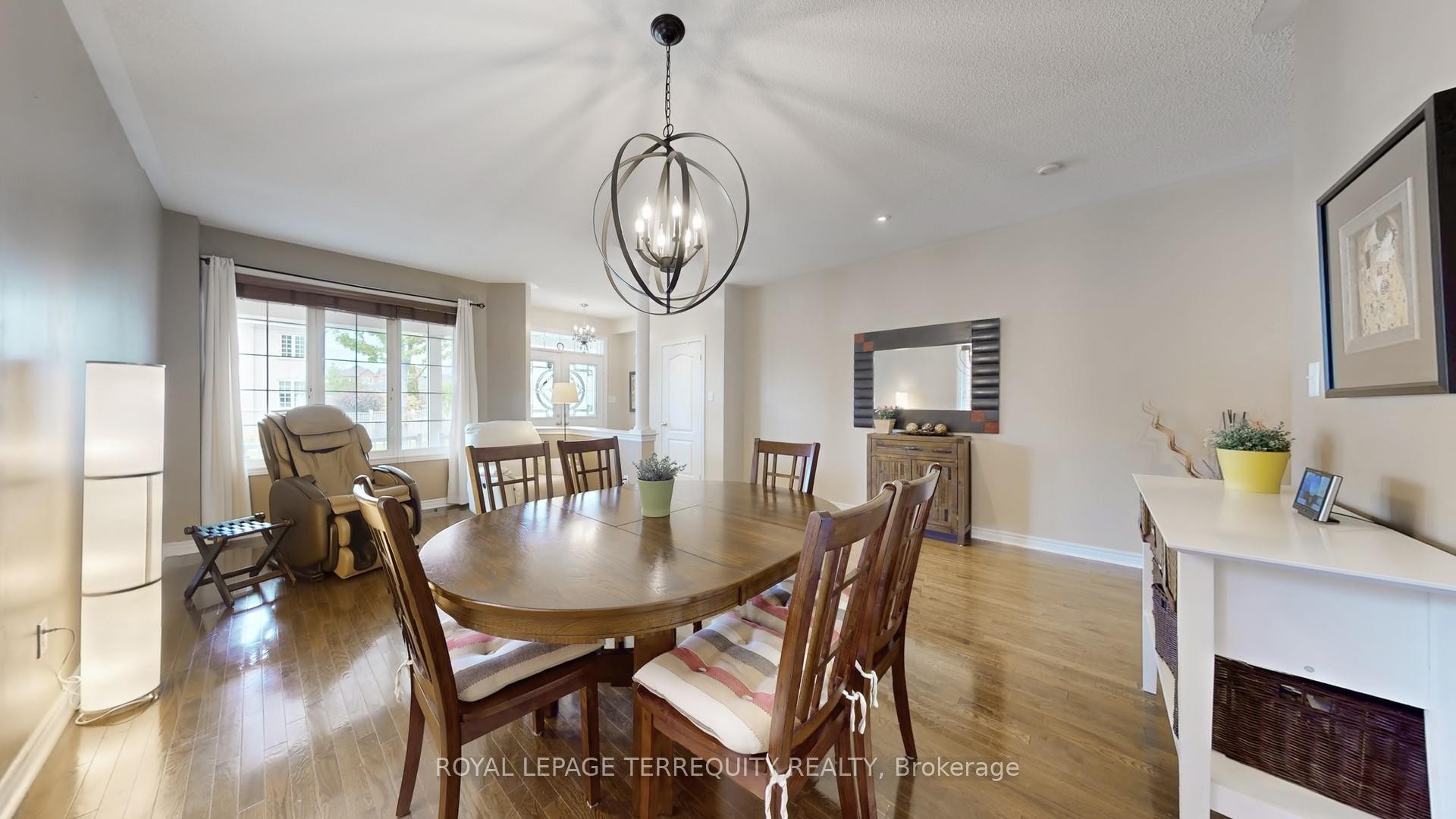 69 Vine Cliff Boulevard, Markham, ON - Indoor Photo Showing Dining Room
