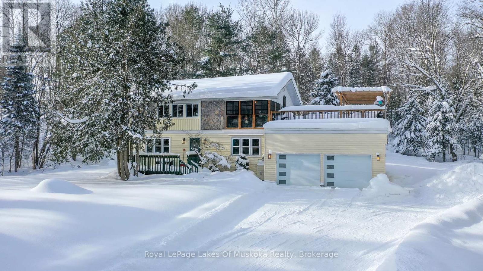 256 Woodland Drive, Huntsville (Chaffey), ON - Outdoor