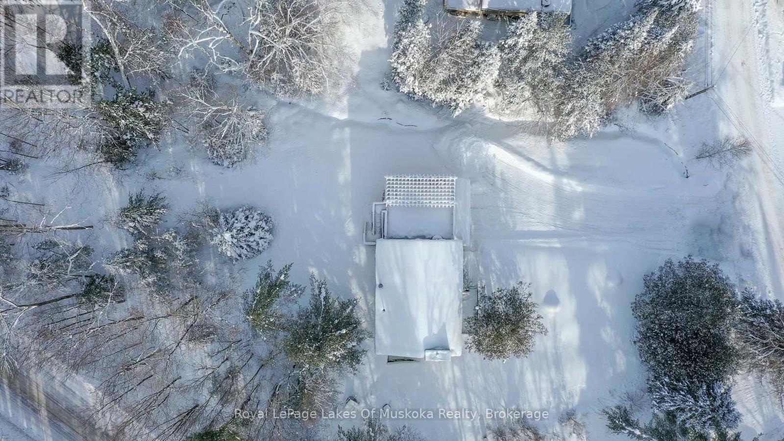 256 Woodland Drive, Huntsville (Chaffey), ON - Outdoor With View