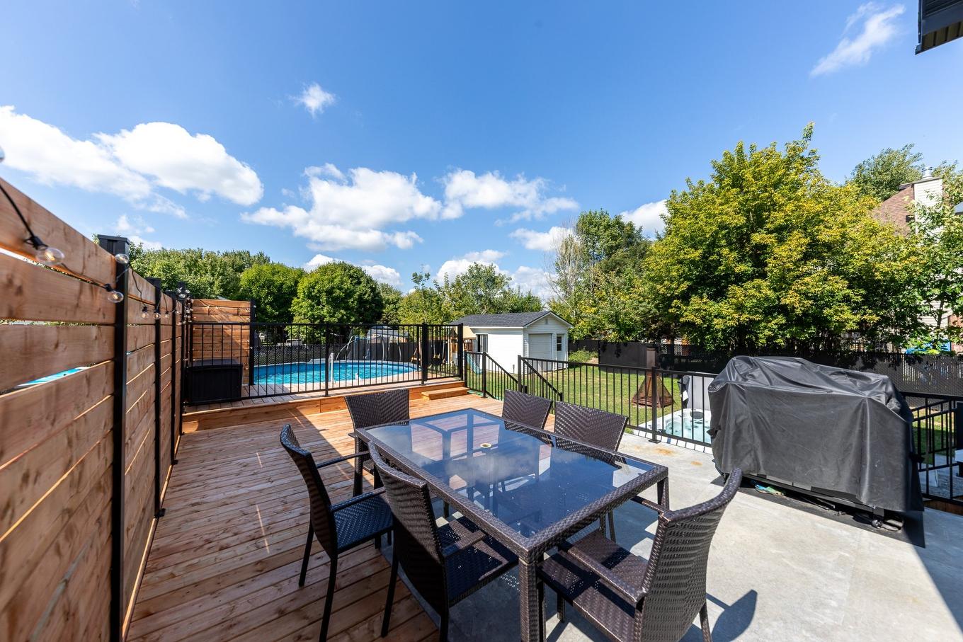 Terrasse - 1028 Rue Bissonnette, Saint-Blaise-Sur-Richelieu, QC - Outdoor With Exterior
