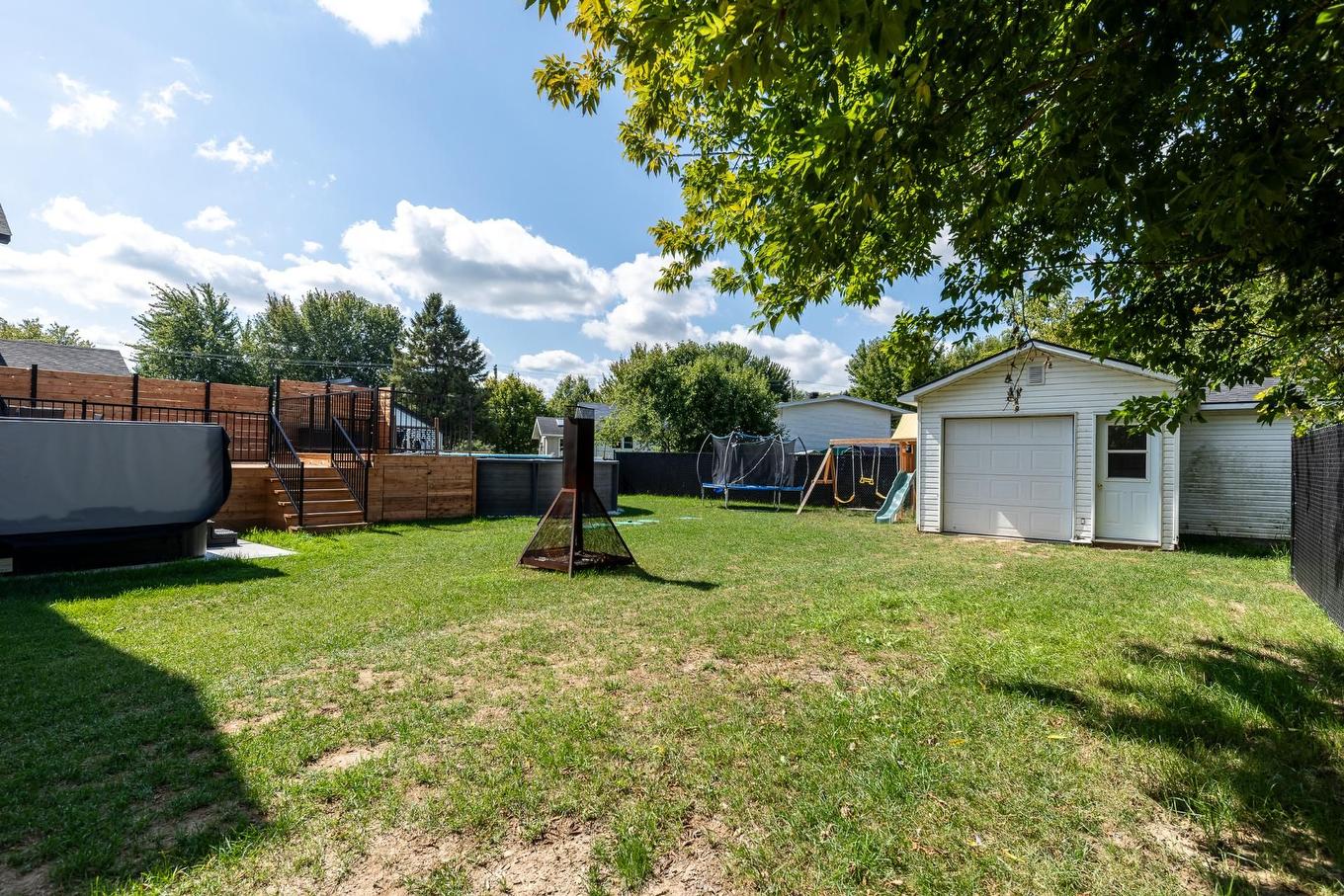 Cour - 1028 Rue Bissonnette, Saint-Blaise-Sur-Richelieu, QC - Outdoor