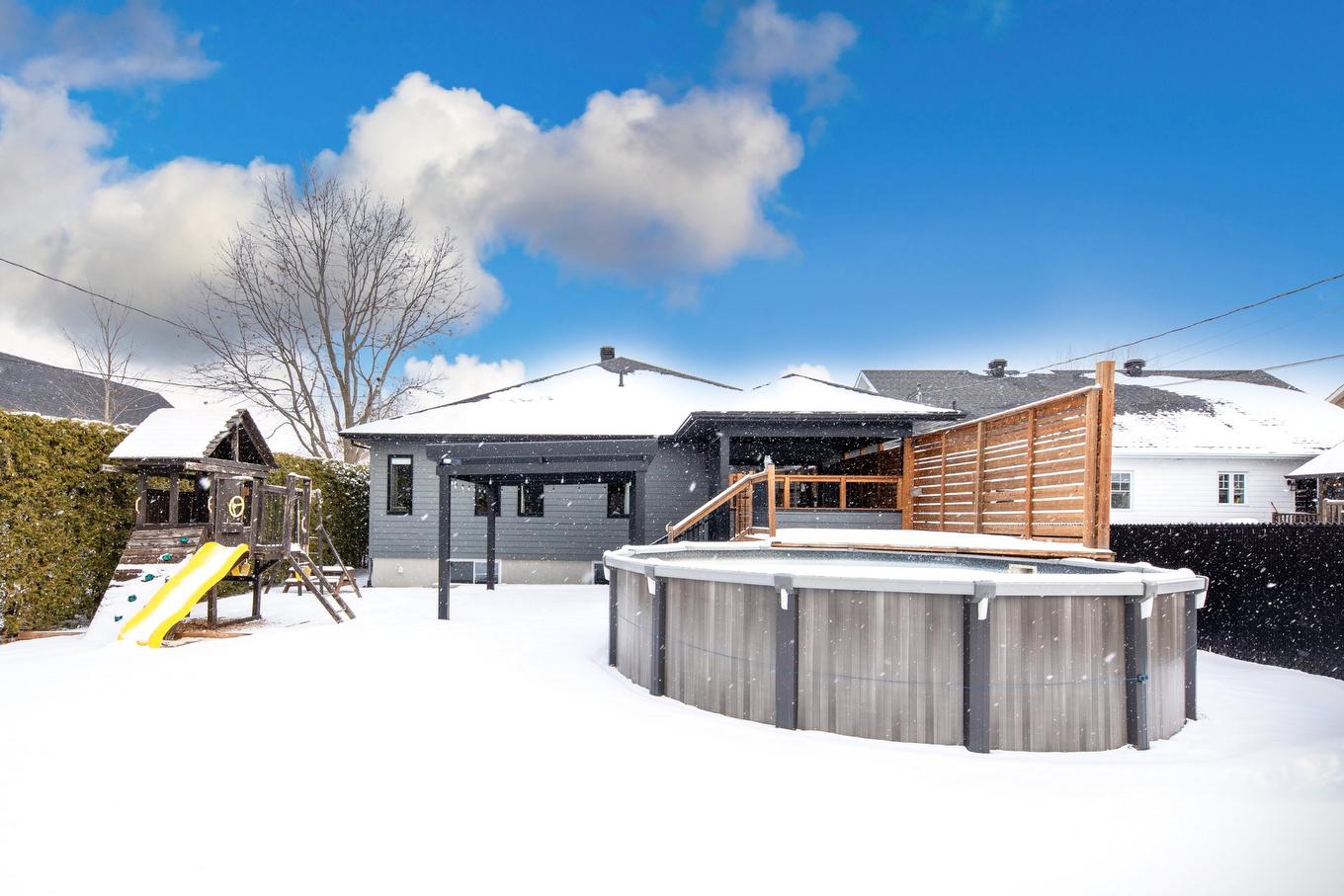 Cour - 175 Rue Bella, Saint-Jean-Sur-Richelieu, QC - Outdoor