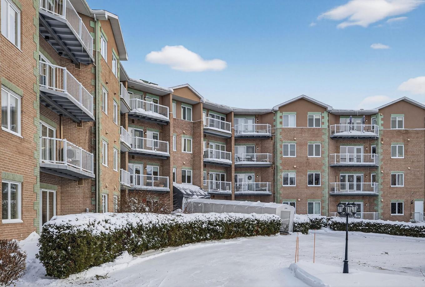 Frontage - 410-5520 Boul. Henri-Bourassa, Québec (Charlesbourg), QC - Outdoor With Facade
