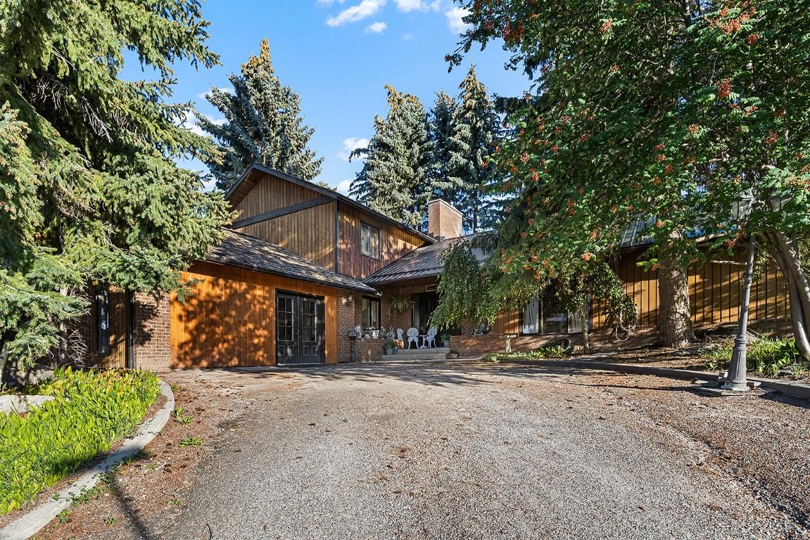 1804 13Th Avenue, Cranbrook, BC - Outdoor