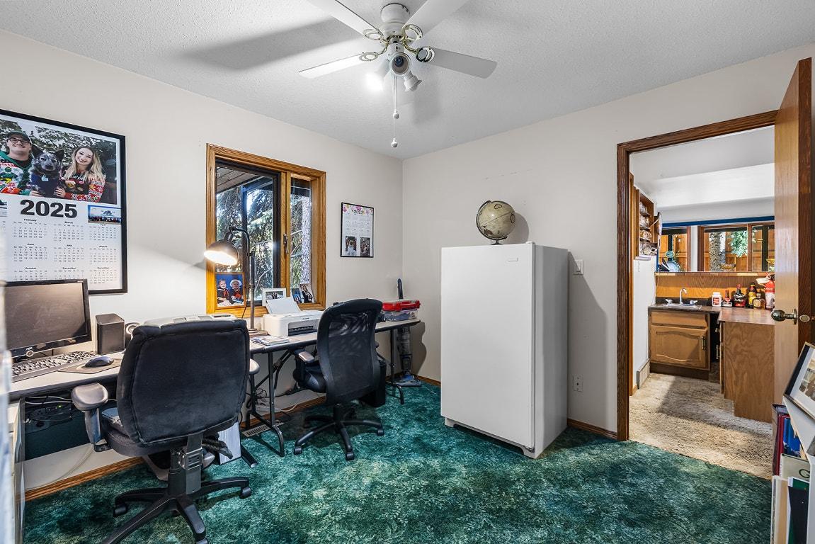 1804 13Th Avenue, Cranbrook, BC - Indoor Photo Showing Office