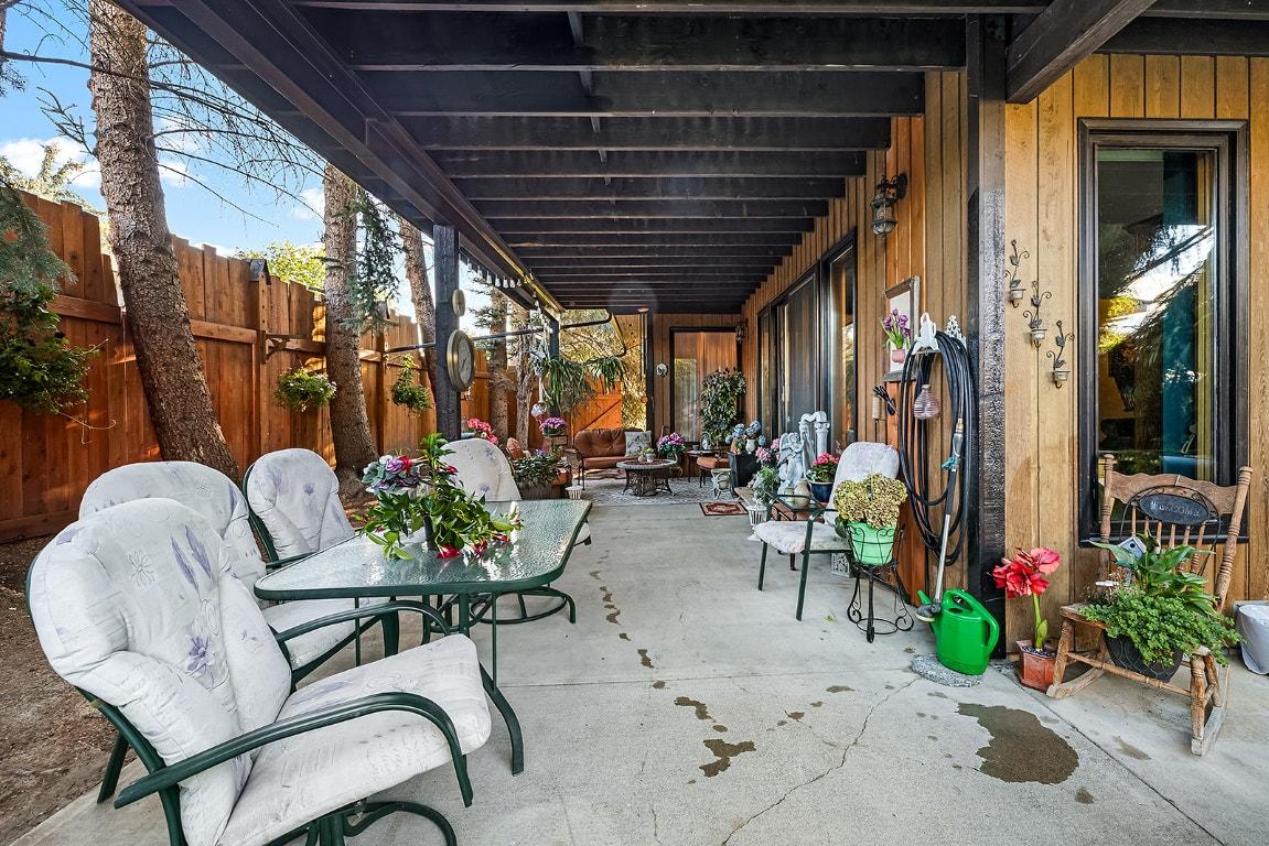 1804 13Th Avenue, Cranbrook, BC - Outdoor With Deck Patio Veranda