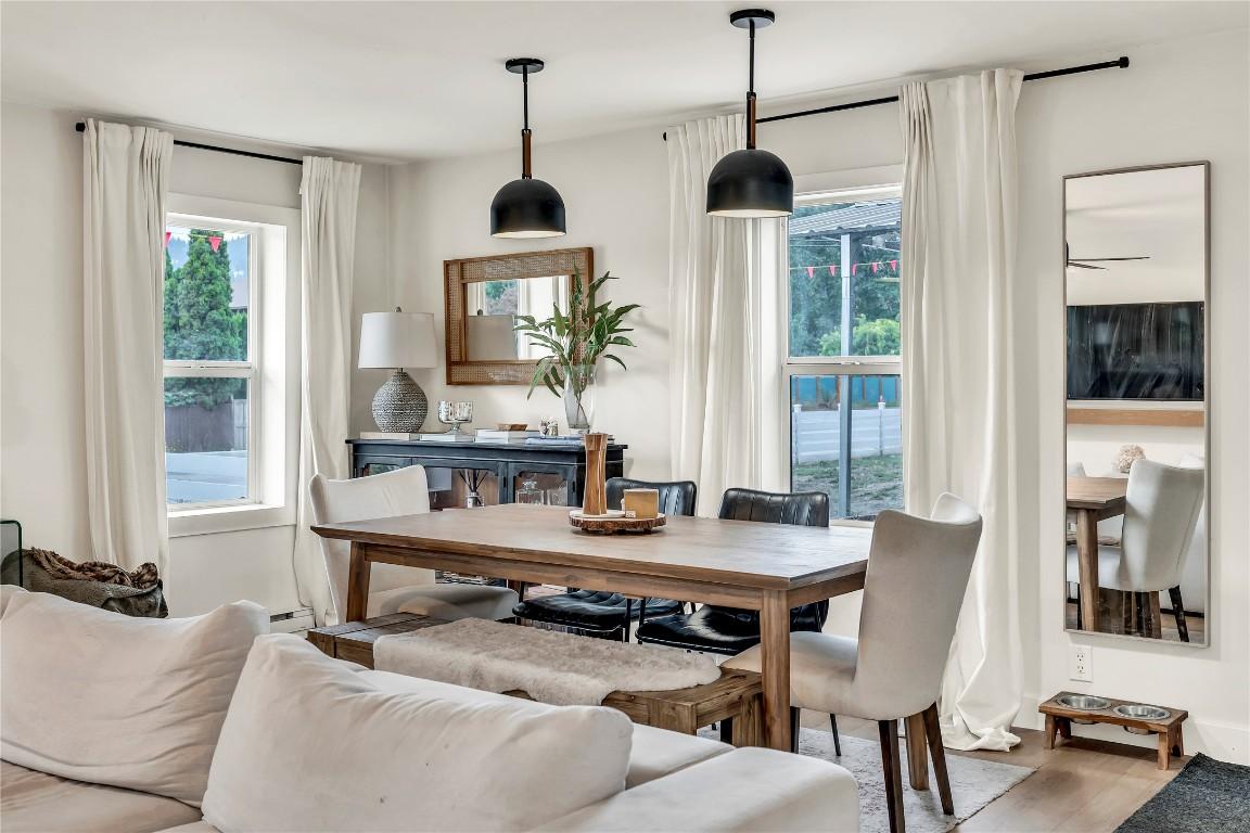 11716 Prairie Valley Road, Summerland, BC - Indoor