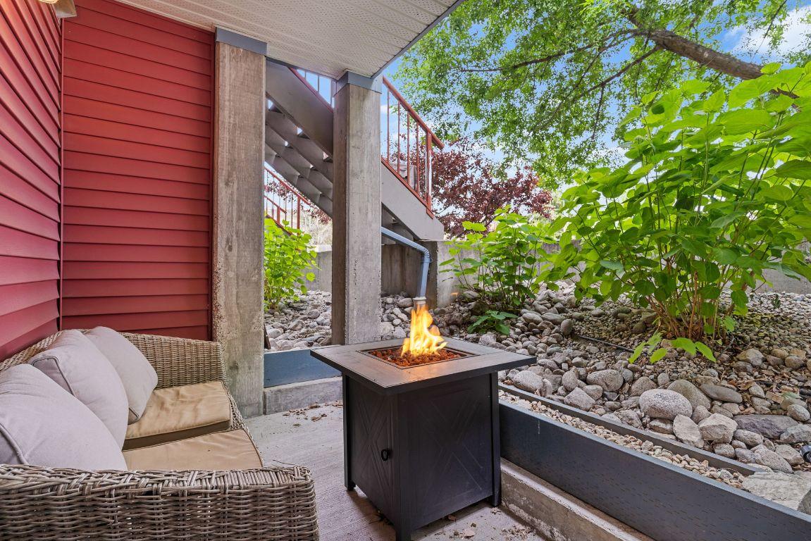205-2585 Hebert Road, West Kelowna, BC - Outdoor With Exterior