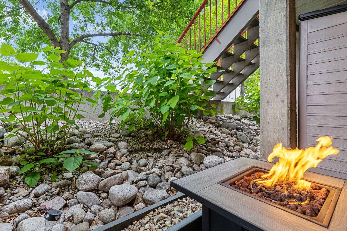 205-2585 Hebert Road, West Kelowna, BC - Outdoor