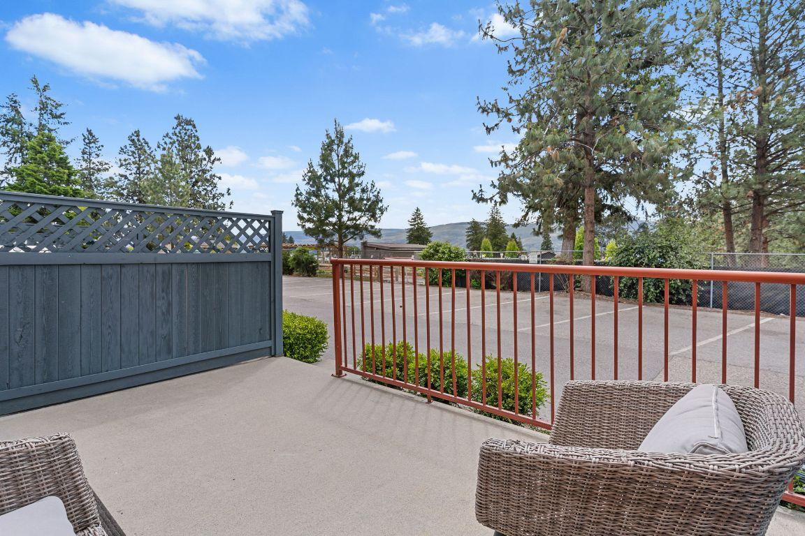 205-2585 Hebert Road, West Kelowna, BC - Outdoor