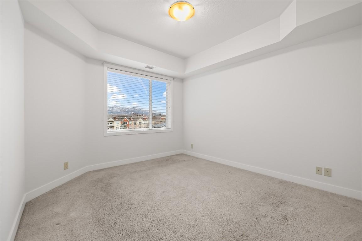 416-850 Saucier Avenue, Kelowna, BC - Indoor Photo Showing Other Room