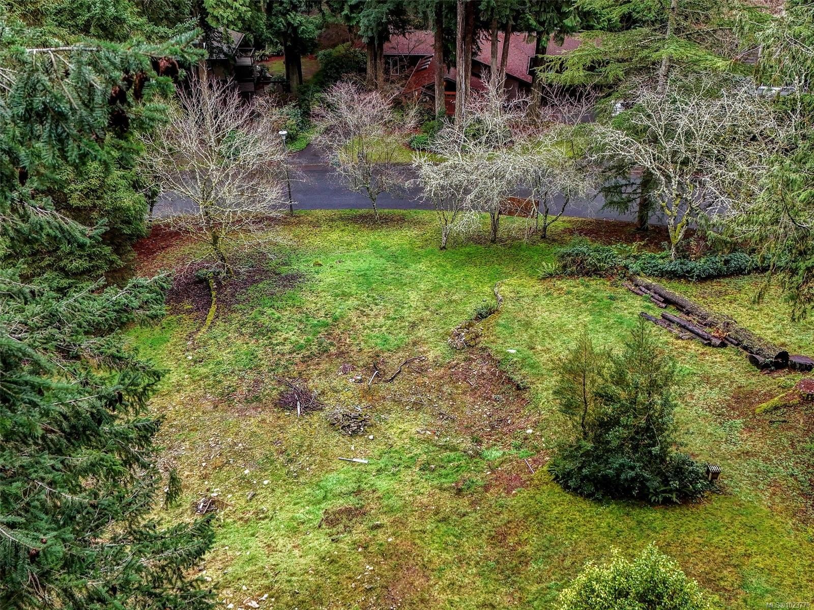 1005 Spiritwood Pl, Saanich, BC