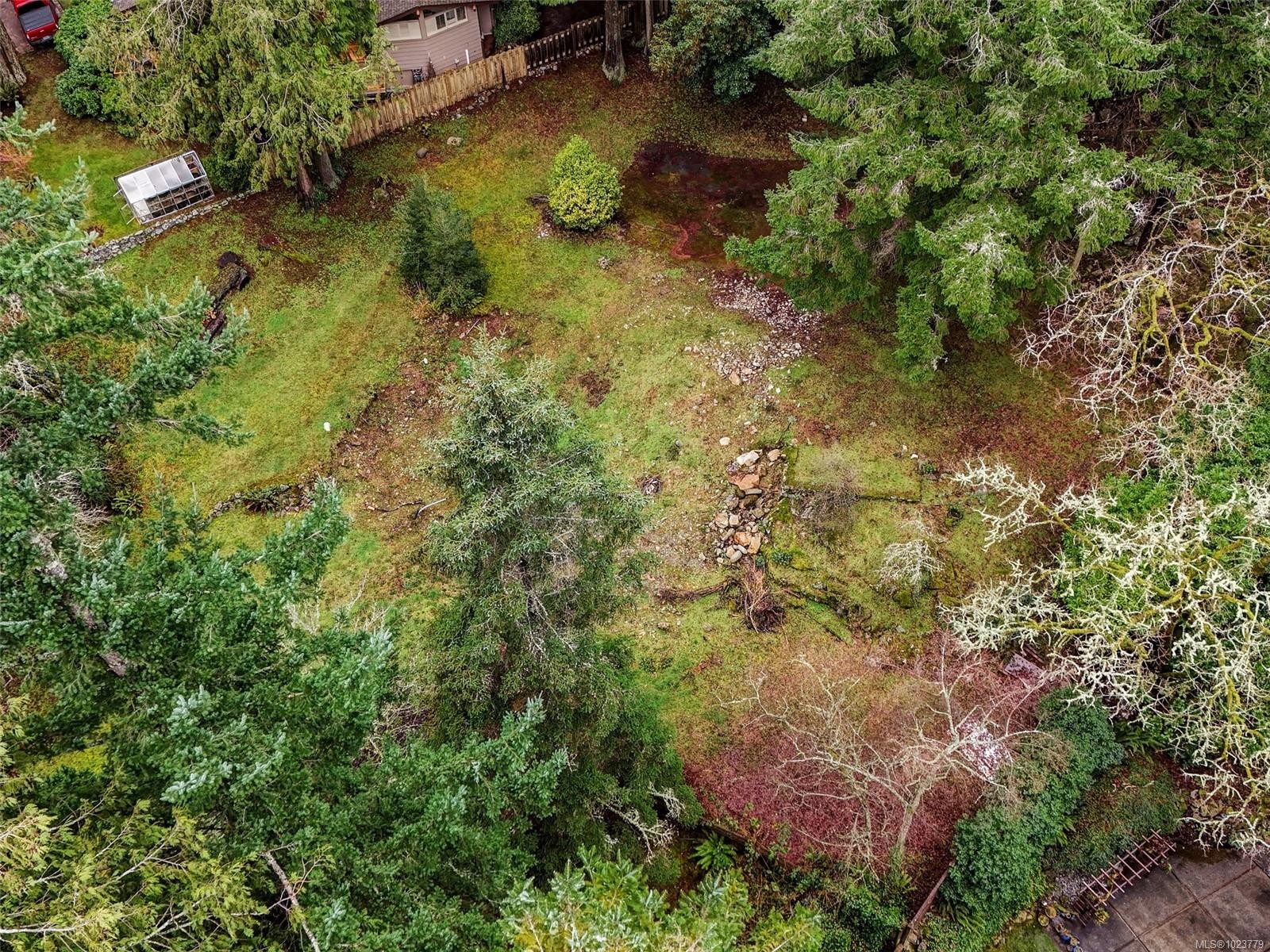 1005 Spiritwood Pl, Saanich, BC